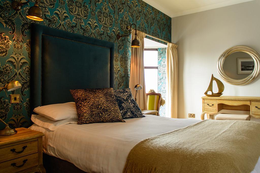 Bay View Hotel Килки Экстерьер фото
